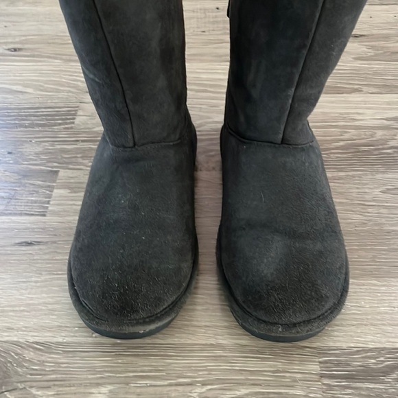 BEARPAW boots - Picture 4 of 8